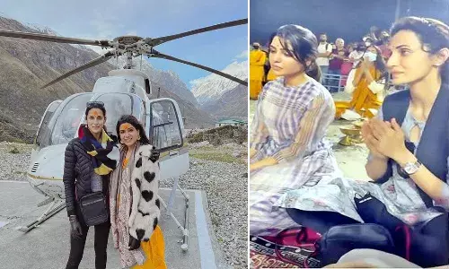 భ‌క్తి పార‌వ‌శ్యంలో స‌మంత‌