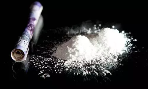 లెహంగాల్లో డ్రగ్స్.. ఫ్రమ్ అడ్రస్ ఏపీలోని నర్సాపురం.. నిజమేమిటంటే..