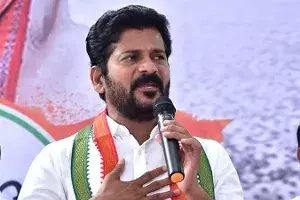 సీఎం కేసీఆర్, కేటీఆర్, హరీశ్ లూ అనామకులే : రేవంత్రెడ్డి సీఎం కేసీఆర్, కేటీఆర్, హరీశ్ లూ అనామకులే : రేవంత్రెడ్డి