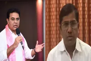 ఫ్లెక్సీలతోనే లీడర్లు అవుతారా..? అని నగరమంతా గులాబీమయం చేశారు ఫ్లెక్సీలతోనే లీడర్లు అవుతారా..? అని నగరమంతా గులాబీమయం చేశారు