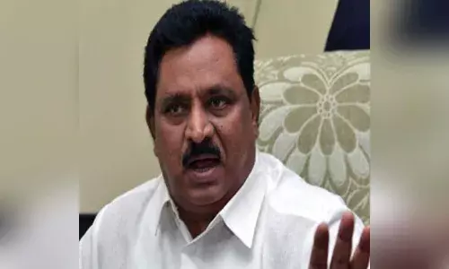 లేని కేసు గురించి అడగడం విడ్డూరంగా ఉంది