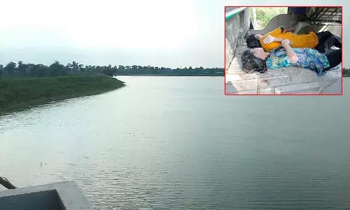 జగిత్యాలలో కలకలం.. చెరువులో దూకి ముగ్గురు యువతుల ఆత్మహత్య