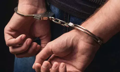 హైదరాబాద్ యువతిని పెళ్లి చేసుకున్న పాకిస్తానీ.. వెలుగులోకి అసలు నిజాలు.!