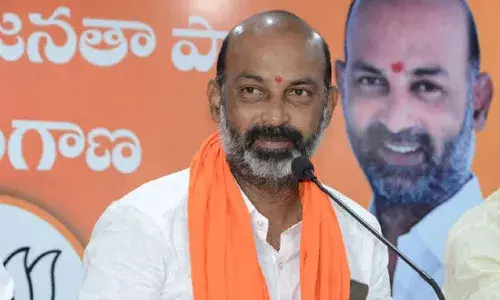 హుజూరాబాద్లో కాషాయ జెండా ఎగరబోతుంది : బండి సంజయ్