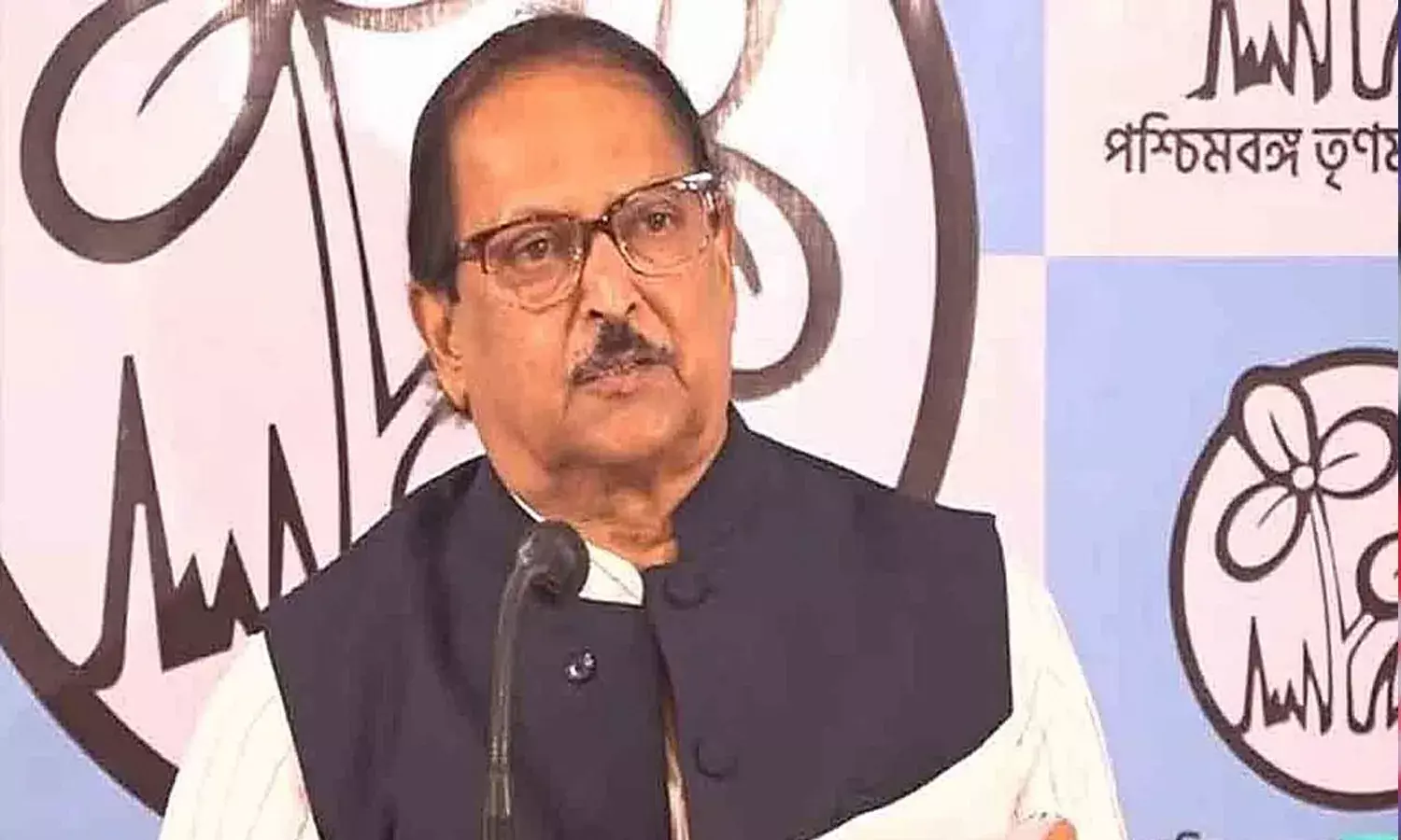 బెంగాల్ మంత్రి సుబ్రతా ముఖర్జీ కన్నుమూత