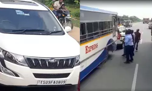 ఎమ్మెల్యే కారట.. సైడ్ ఇవ్వని తెలంగాణ ఆర్టీసీ బస్సు.. ఆ తర్వాత ఏమి చేశారంటే..