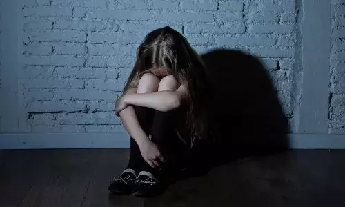 స్కూల్‌కు వెళ్తున్న 6 ఏళ్ల చిన్నారిపై లైంగిక దాడి.. పాడుబడిన ఇంట్లోకి తీసుకెళ్లి..