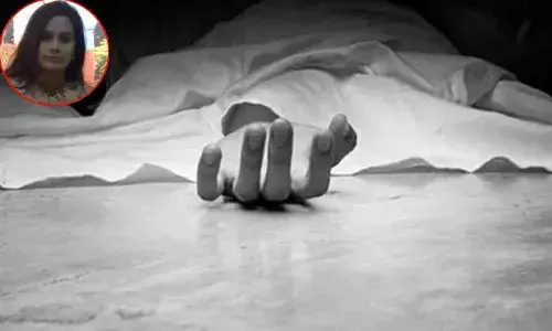 మహిళా డ్యాన్సర్ అనుమానాస్పద మృతి.. చిరిగిన బట్టలు.. పక్కనే బీర్ బాటిల్