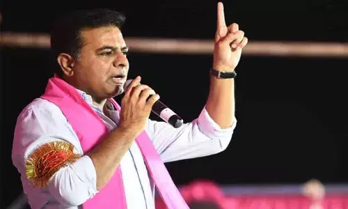 మీరు విజృంభించి వారిని తరిమికొట్టాల్సిందేనని అంటున్న కేటీఆర్