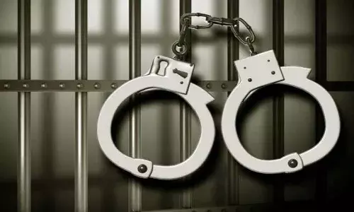 15 ఏళ్ల బాలికను కిడ్నాప్ చేసిన 17 ఏళ్ల యువ‌కుడు.. కట్ చేస్తే పెళ్లి..