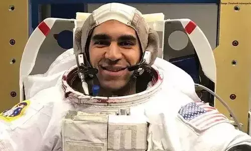 నింగిలోకి దూసుకెళ్లిన ఫాల్కన్ 9 రాకెట్.. మిషన్ కమాండర్గా మన రాజాచారి..!