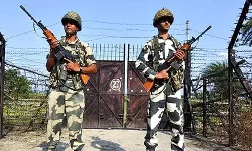 భారత్ లోకి చొరబడుతున్న ఇద్దరిని హతమార్చిన భారత జవాన్లు