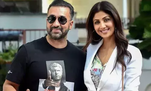 బాలీవుడ్ నటి శిల్పాశెట్టి, ఆమె భర్త రాజ్కుంద్రా జంటపై ఫిర్యాదు చేసిన యువకుడు