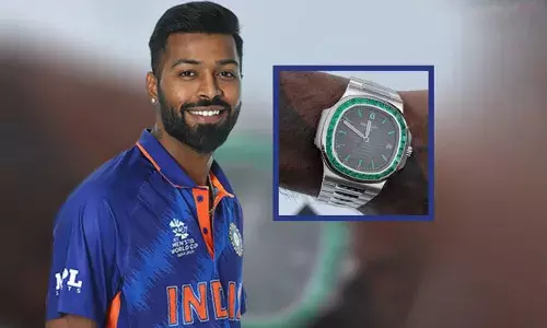 ఆల్రౌండర్ హార్థిక్ పాండ్యకు షాక్.. రూ.5 కోట్ల విదేశీ వాచ్లు సీజ్..!