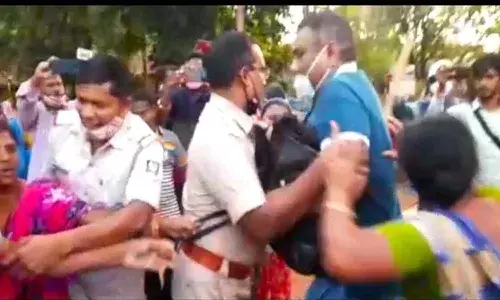 ఆ కేసు విచారణకు వెళ్లిన సీబీఐ అధికారులై గ్రామస్థుల దాడి