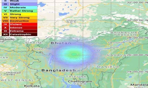 అసోంలో భూప్రకంపనలు.. ఇళ్ల నుంచి పరుగులు తీసిన జనం