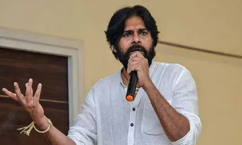హైకోర్టు నుంచి తప్పించుకోడానికి హడావుడి నిర్ణయం : పవన్ కళ్యాణ్