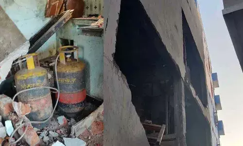 నానాక్రామ్గూడలో పేలిన గ్యాస్ సిలిండర్.. ఒకరు మృతి, 11 మందికి తీవ్ర గాయాలు