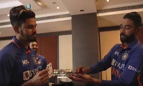 ఆట పట్టించిన శ్రేయస్.. వెళ్లిపోయిన సిరాజ్