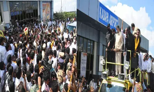 క‌డ‌ప విమానాశ్ర‌యంలో చంద్రబాబుకు ఘ‌న స్వాగ‌తం