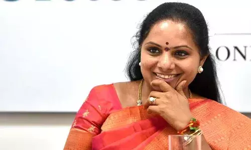 స్థానిక సంస్థల ఎమ్మెల్సీగా కల్వకుంట్ల కవిత ఏకగ్రీవం.. స్వతంత్ర అభ్యర్థిపై ఫోర్జరీ ఆరోపణలు