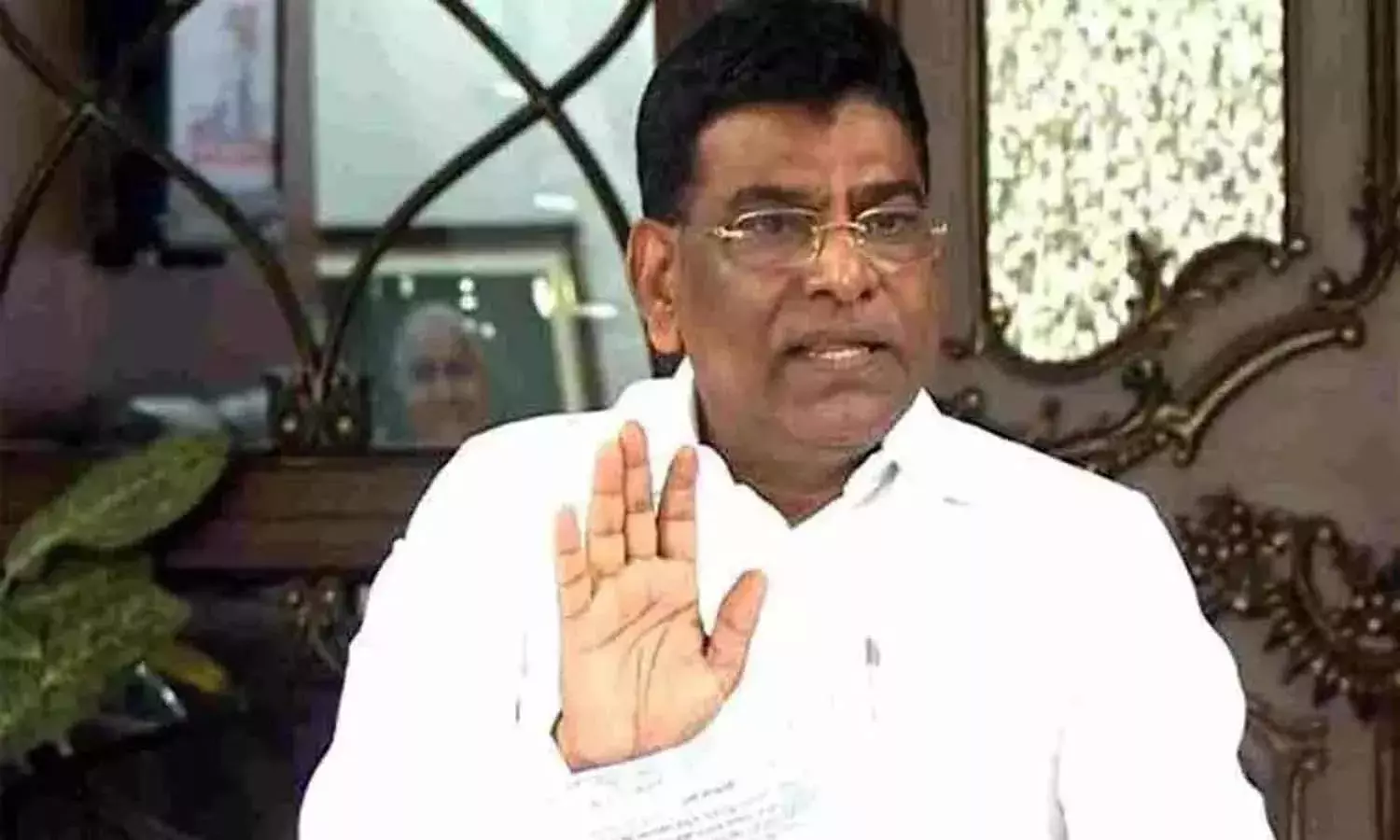 కేంద్రం చేతులు ఎత్తేసింది : నామా నాగేశ్వరరావు