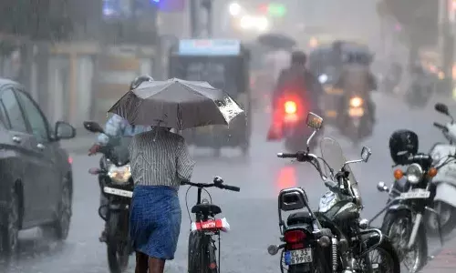 ఆంధ్రప్రదేశ్, ఒడిశా తీరాల్లో..  3 రోజుల పాటు అతిభారీ వర్షాలు.. ఐఎండీ హెచ్చరిక