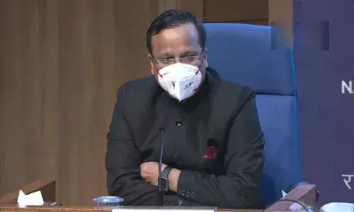 కర్ణాటకాలో రెండు ఒమిక్రాన్ కేసులు నమోదు.. అధికారికంగా వెల్లడించిన కేంద్రం