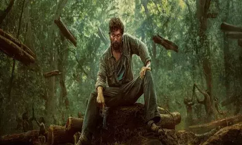 త‌గ్గేదే లే అంటున్న పుష్ప‌.. అదే రోజున హిందీ వెర్ష‌న్