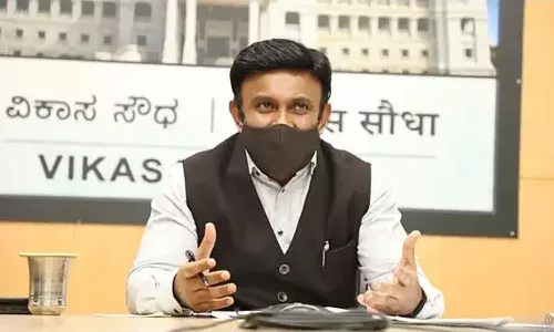 ఒమిక్రాన్ ఎఫెక్ట్ : మొబైల్ స్విచ్ ఆఫ్ చేసి అలా చేయకండి..!