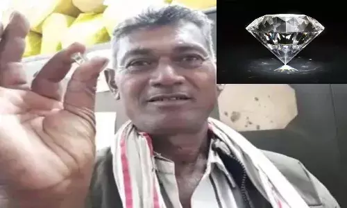గనిలో రైతు చేతికి చిక్కిన రూ. 60 లక్షల విలువైన డైమండ్.. మరో ఆరుగురికి చిన్న చిన్న డైమండ్లు