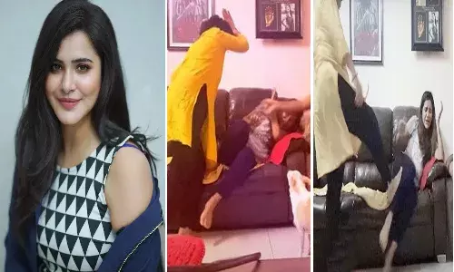 తాను ప్రెగ్నెంట్ అంటూ తల్లికి చెప్పిన అషూరెడ్డి.. చీవాట్లు, చావుదెబ్బలు.. వీడియో వైరల్