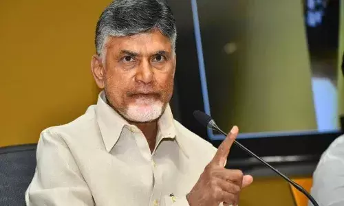 వైసీపీకి చంద్రబాబు సవాల్.. ప్రత్యేక హోదాపై రాజీనామాకు మేం సిద్దం.. మీరు సిద్దమా..?