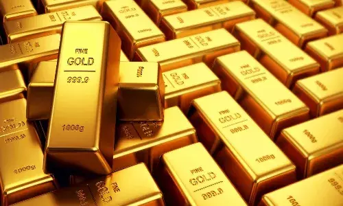 పెరిగిన బంగారం ధ‌ర‌.. అదే బాట‌లో వెండి