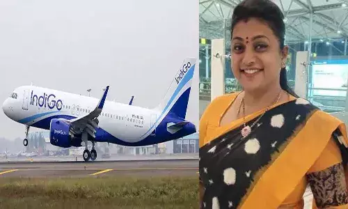 వైసీపీ ఎమ్మెల్యే రోజా ప్రయాణిస్తున్న.. ఇండిగో విమానంలో సాంకేతిక సమస్య