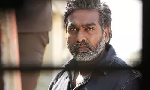 తమిళ స్టార్ హీరో విజయ్ సేతుపతికి.. చెన్నై కోర్టు సమన్లు..!