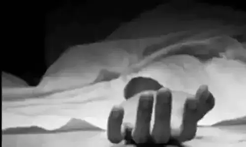 ప్రముఖ చికెన్ వ్యాపారిని కాల్చి చంపిన దుండగులు