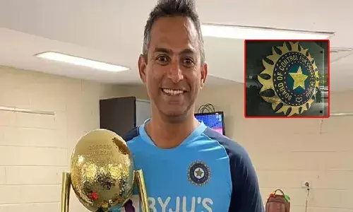 ఒమిక్రాన్ వేళ బీసీసీఐకి షాక్ : చీఫ్ మెడికల్ ఆఫీసర్ రాజీనామా