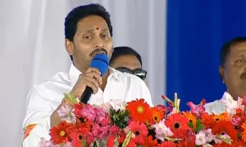 పేద‌వాడి సొంతింటి క‌ల‌ను సాకారం చేస్తున్నాం : సీఎం జ‌గ‌న్‌