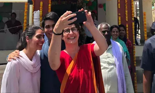 నా పిల్లల ఇన్స్టాగ్రామ్ ఖాతాలు హ్యాక్ చేశారు : ప్రియాంక సంచలన ఆరోపణలు