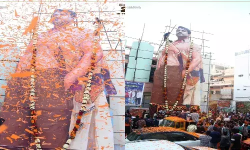 శ్యామ్ సింగరాయ్ 63 అడుగుల భారీ కటౌట్