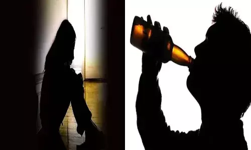 భార్య లేని సమయంలో.. మద్యం మత్తులో 10 ఏళ్ల కూతురిపై తండ్రి అత్యాచారం