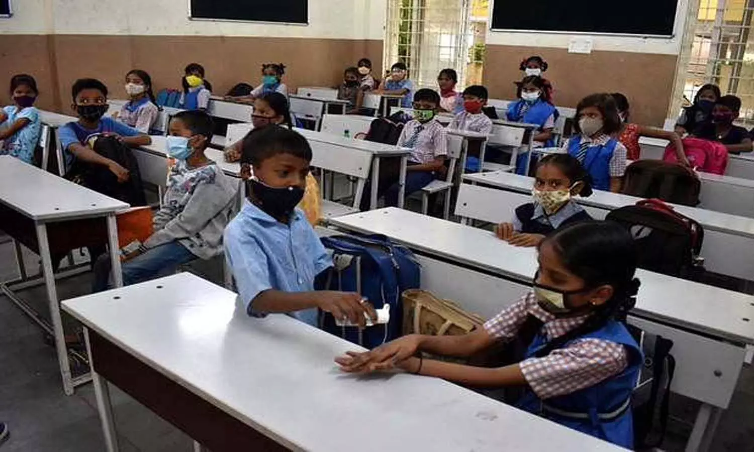 కరోనా కలకలం.. నవోదయ స్కూల్‌లో మరో 29 మంది విద్యార్థులకు పాజిటివ్‌