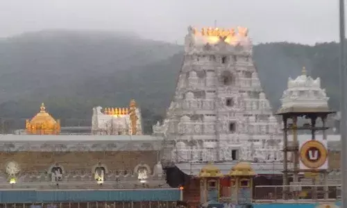 శ్రీవారి సర్వదర్శనం టికెట్లు విడుదల.. 15 నిమిషాల్లోనే..!