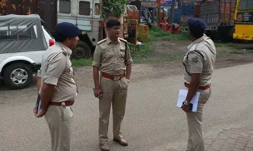 కట్నం తెలేదని.. భార్యను కాల్చి చంపిన భర్త, అత్త మామలు