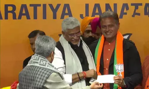 బీజేపీలో చేరిన మాజీ క్రికెటర్