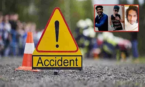 బైక్పై వెళుతున్న ముగ్గురు యువకులు సజీవ దహనం