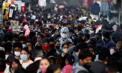 భారత్‌లో ఓమిక్రాన్‌ డేంజర్‌ బెల్స్‌.. భారీగా పెరిగిన కేసులు