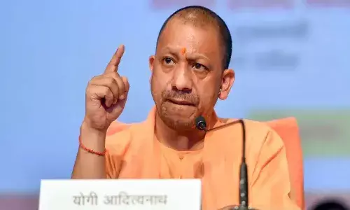 యోగి ఆదిత్యనాథ్ రాజకీయాల్లో రావడానికి ఆ రెండు ఘటనలే కారణమట..