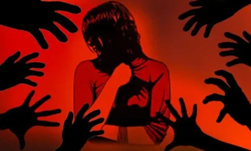 ఘోరం.. 16 ఏళ్ల బాలికను హతమార్చి.. మృతదేహాంపై సామూహిక అత్యాచారం